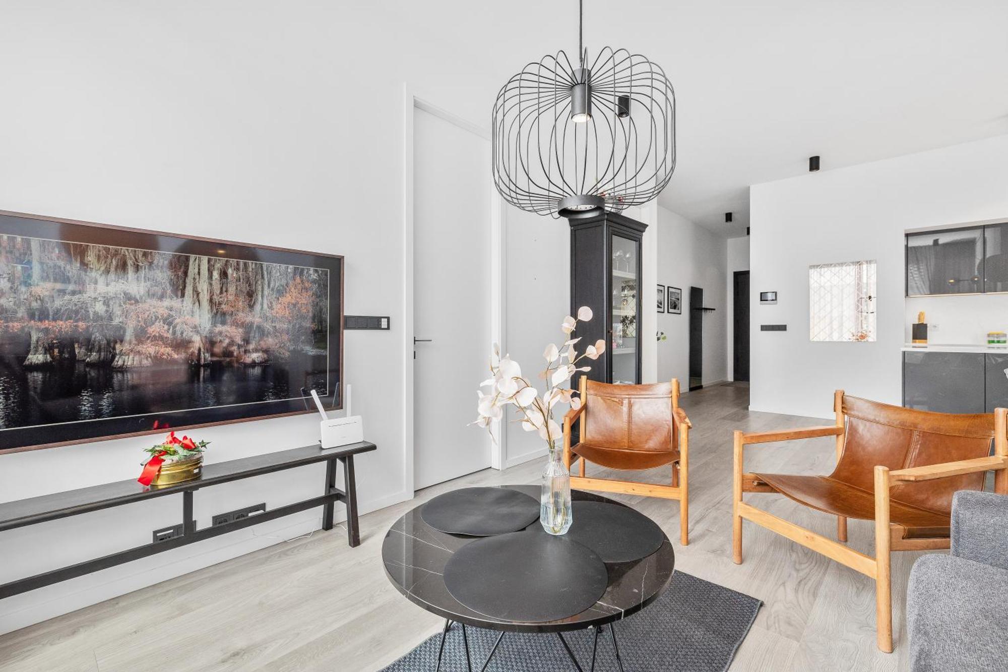 Vibrant Hafnatorg I Spacious Property With Expansive Garage Reykjavik Ngoại thất bức ảnh