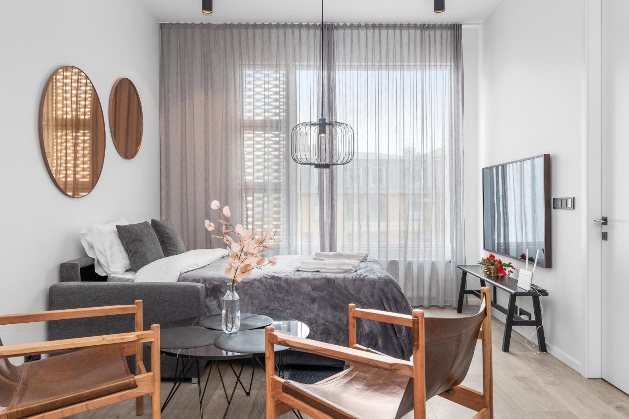 Vibrant Hafnatorg I Spacious Property With Expansive Garage Reykjavik Ngoại thất bức ảnh